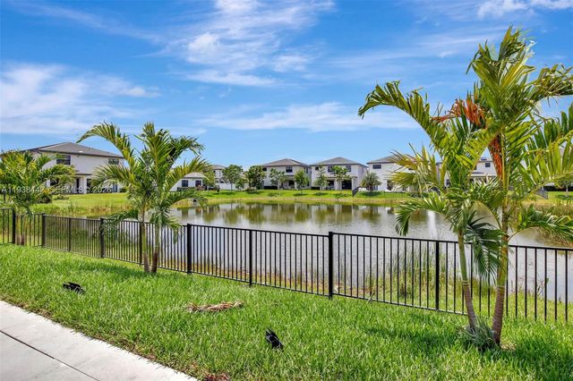 4520 SW 173rd Ave, Miramar, FL 33029