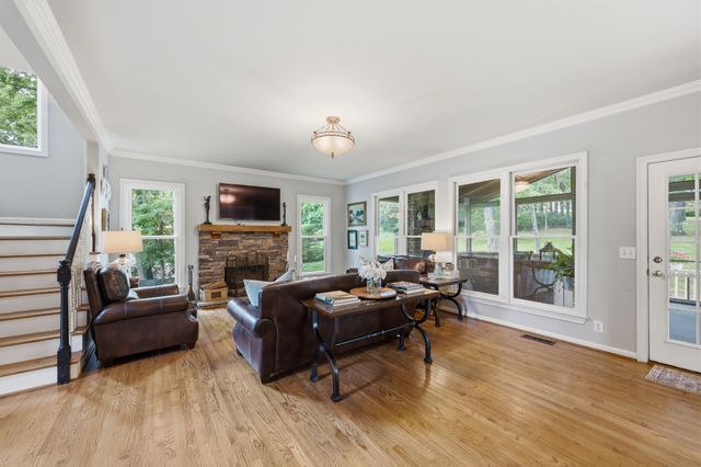 9225 Foxboro Dr, Brentwood, TN 37027
