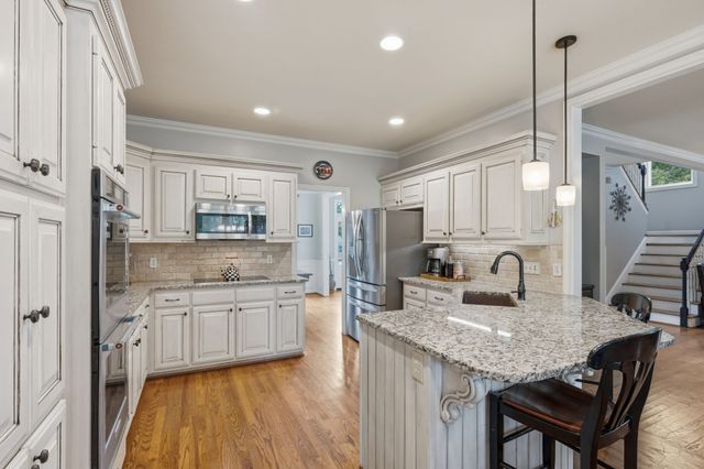 9225 Foxboro Dr, Brentwood, TN 37027