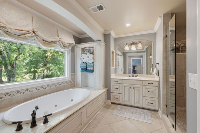 9225 Foxboro Dr, Brentwood, TN 37027