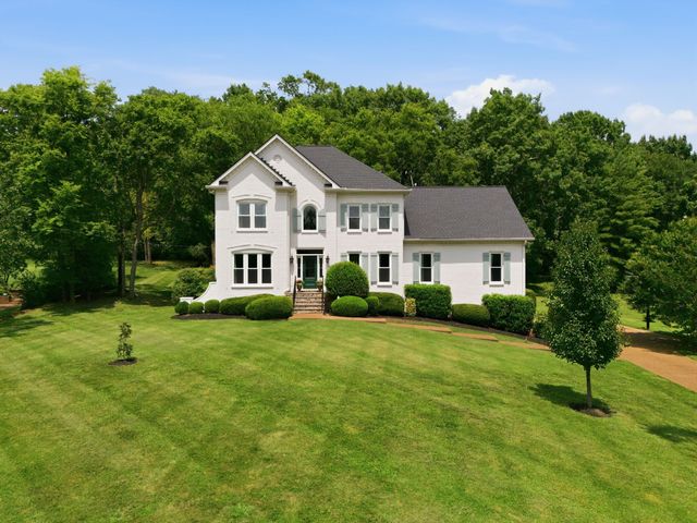9225 Foxboro Dr, Brentwood, TN 37027