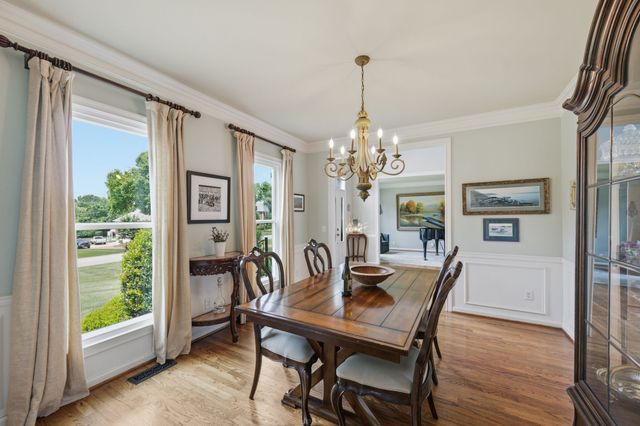 9225 Foxboro Dr, Brentwood, TN 37027