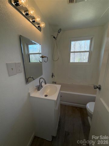 4540 McAlpine Avenue, Morganton, NC 28655