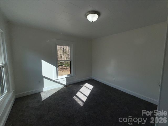 4540 McAlpine Avenue, Morganton, NC 28655