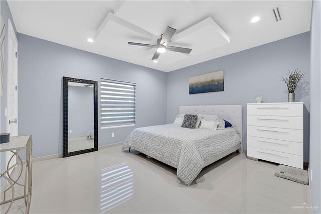 2301 S 49th Street, Mcallen, TX 78503