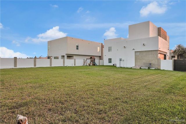 2301 S 49th Street, Mcallen, TX 78503
