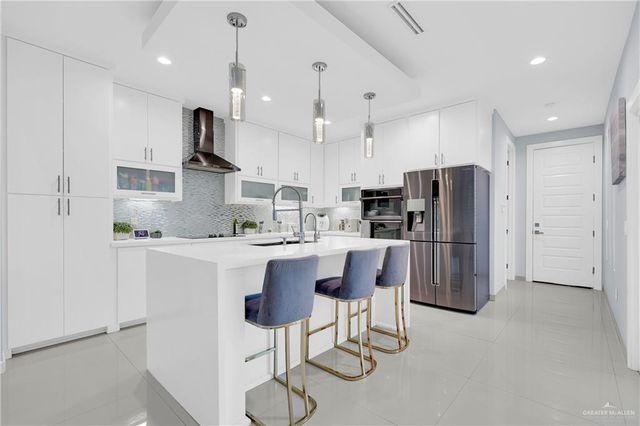 2301 S 49th Street, Mcallen, TX 78503