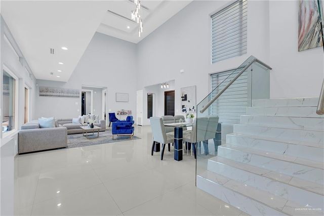 2301 S 49th Street, Mcallen, TX 78503