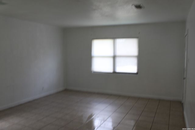 211 Dowman St, Schertz, TX 78154