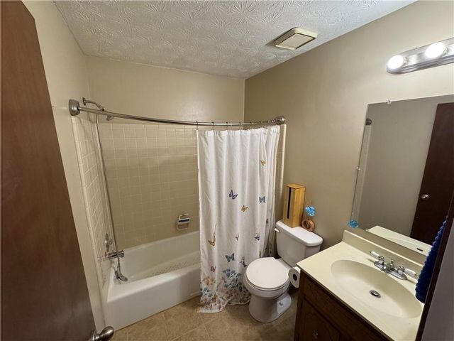 963 Crumbley Road, Mcdonough, GA 30252