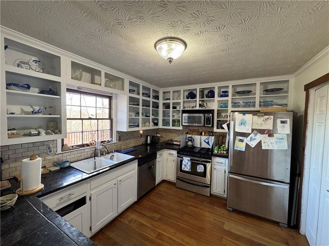 963 Crumbley Road, Mcdonough, GA 30252