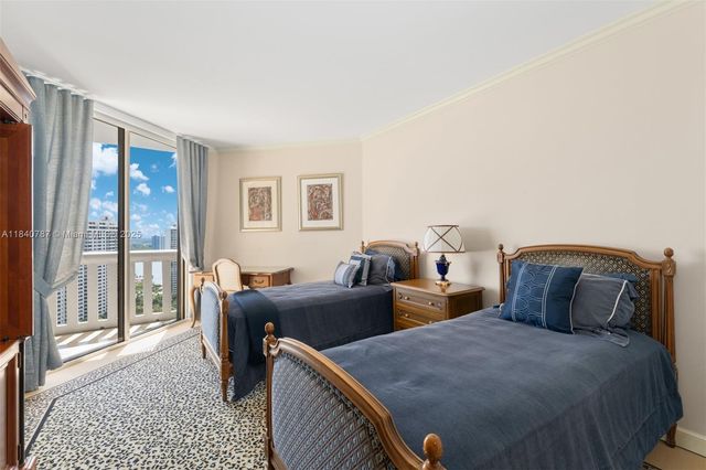 3000 Island Blvd 2902, Aventura, FL 33160