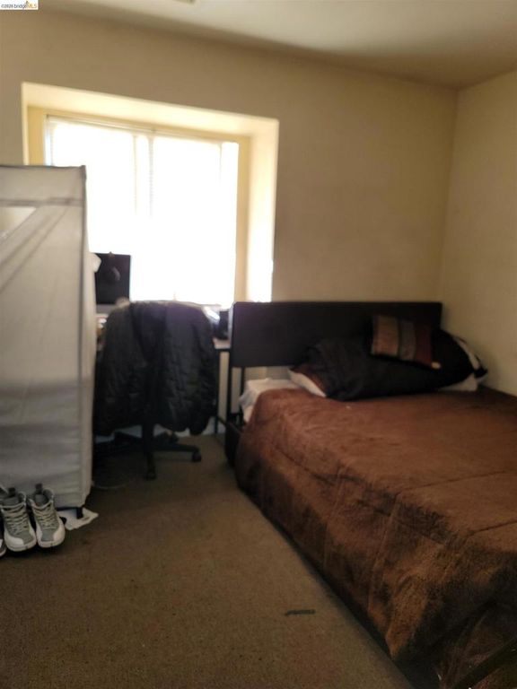 Image 15 of property listing at 1826 1826 Vicksburg Ave, Oakland, CA 94601