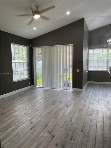 1018 NW 116th Ave, Coral Springs, FL 33071