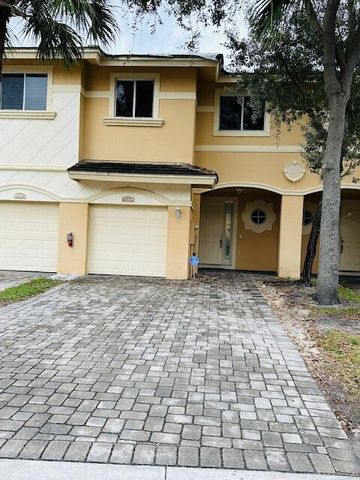 4390 Berkshire Wharf Drive, Lake Worth, FL 33461