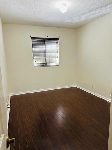 4390 Berkshire Wharf Drive, Lake Worth, FL 33461