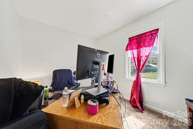 1332 Poston Circle, Gastonia, NC 28054