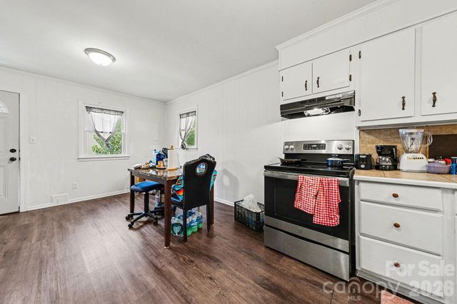 1332 Poston Circle, Gastonia, NC 28054