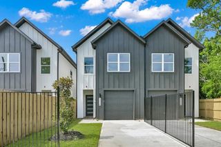 3334 Francis Street B, Houston, TX 77004