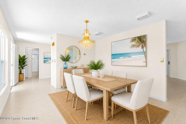 27 Westview Lane, Cocoa Beach, FL 32931
