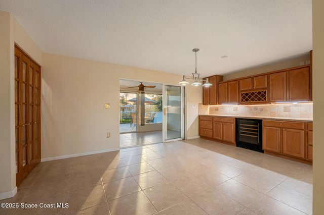 27 Westview Lane, Cocoa Beach, FL 32931