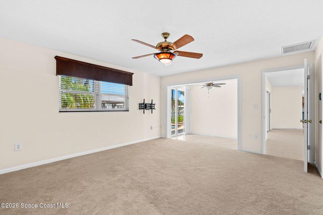 27 Westview Lane, Cocoa Beach, FL 32931