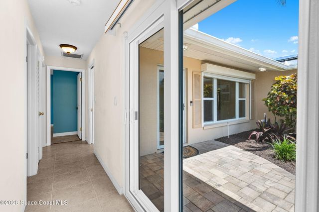 27 Westview Lane, Cocoa Beach, FL 32931