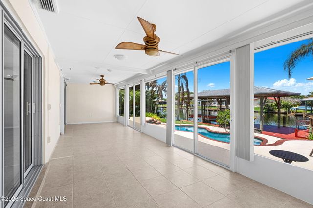 27 Westview Lane, Cocoa Beach, FL 32931