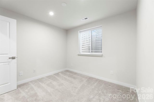1049 Simcoe Lane, Charlotte, NC 28217