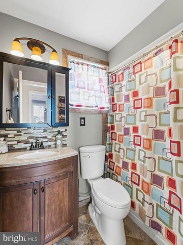214 SPRUCE ST, Audubon, NJ 08106