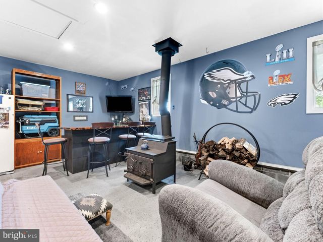 214 SPRUCE ST, Audubon, NJ 08106