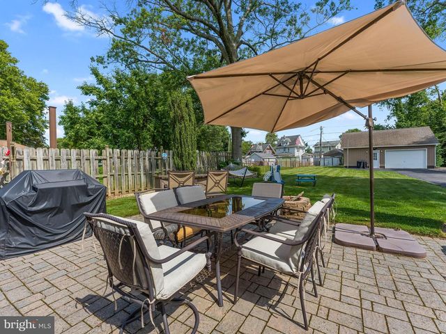 214 SPRUCE ST, Audubon, NJ 08106