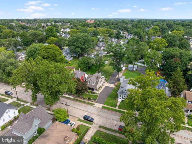 214 SPRUCE ST, Audubon, NJ 08106