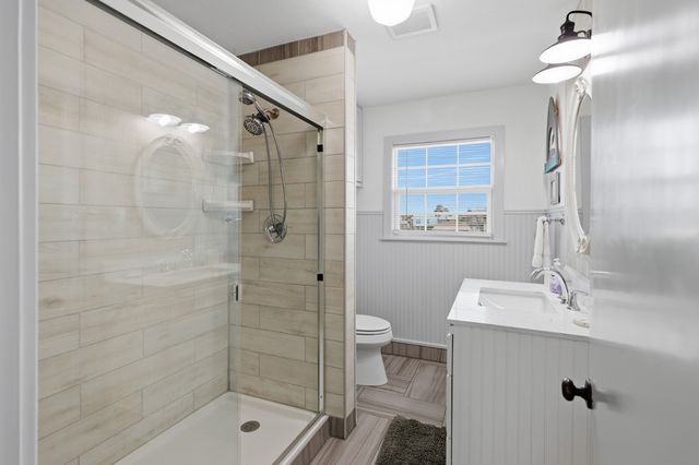 3 Scallop Dr, Rockport, TX 78382