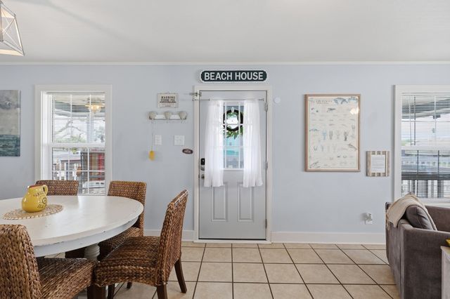 3 Scallop Dr, Rockport, TX 78382