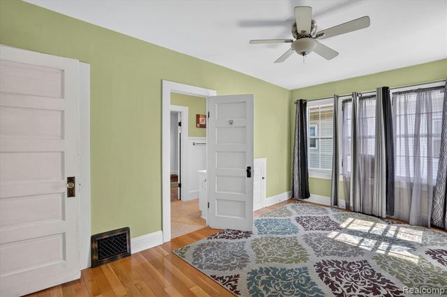 410 S Center Street, Howell, MI 48843
