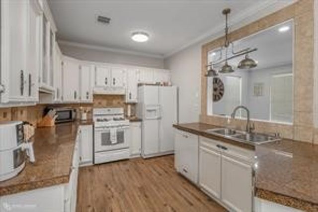 6339 Westwood Road, Shreveport, LA 71129