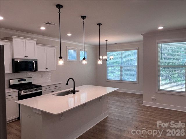 2028 Skyhawk Drive, York, SC 29745