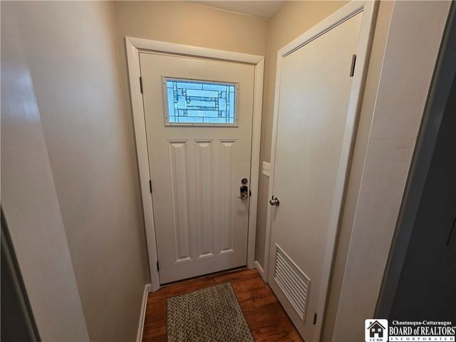 71 South Chicago Avenue, Ellicott, NY 14701