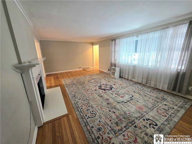 71 South Chicago Avenue, Ellicott, NY 14701