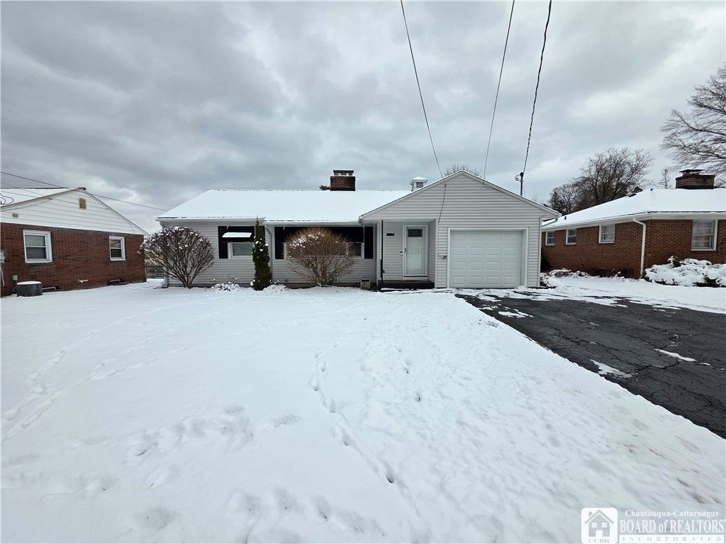 71 South Chicago Avenue, Ellicott, NY 14701