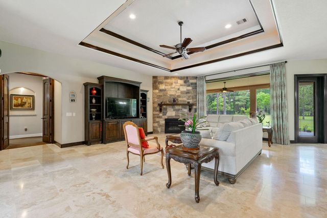 27611 Wishing Oak Landing, Spring, TX 77386
