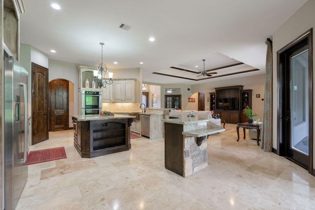 27611 Wishing Oak Landing, Spring, TX 77386