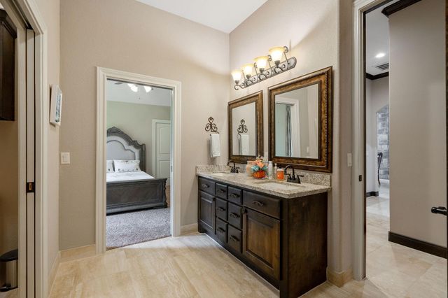 27611 Wishing Oak Landing, Spring, TX 77386