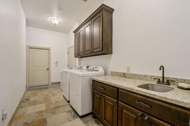 27611 Wishing Oak Landing, Spring, TX 77386