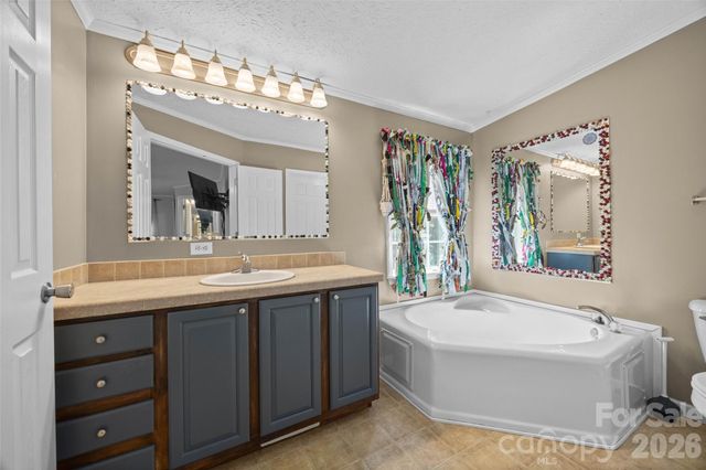 1080 Kellocreek Lane, York, SC 29745