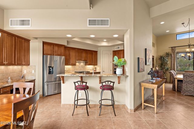 5629 W Silent Wash Place, Marana, AZ 85658