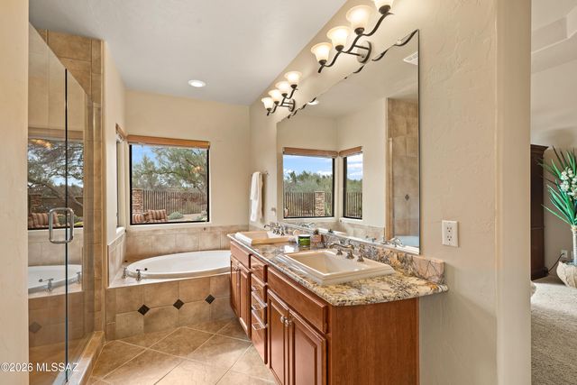 5629 W Silent Wash Place, Marana, AZ 85658