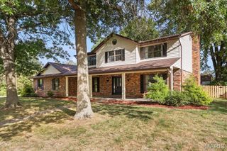 102 Pheasant Run, O'fallon, IL 62269
