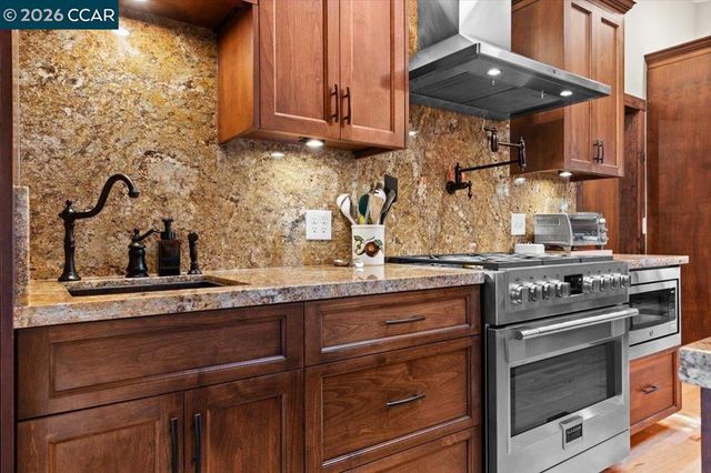 1770 3rd Ave, Walnut Creek, CA 94597